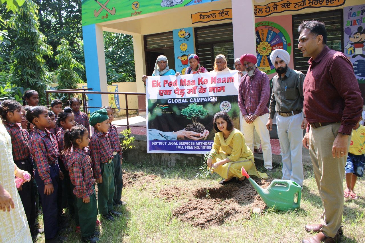 DLSA Covers More School under  'Ek Pedh Maa Ke Naam’ drive